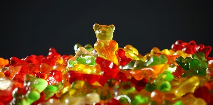 Bild på godisbjörnar.