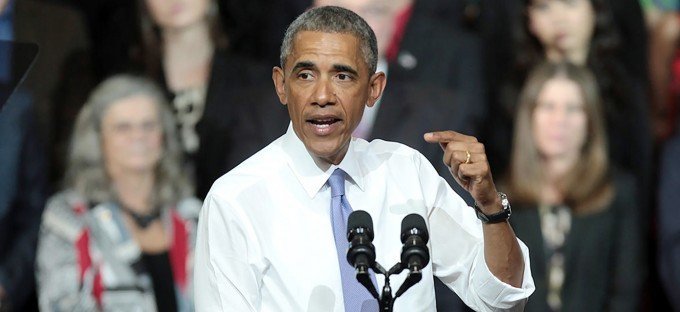 Barack Obama med grått hår i slutet av sin presidentperiod.